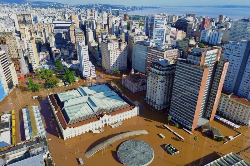 Teatro municipal reabre com nova programação