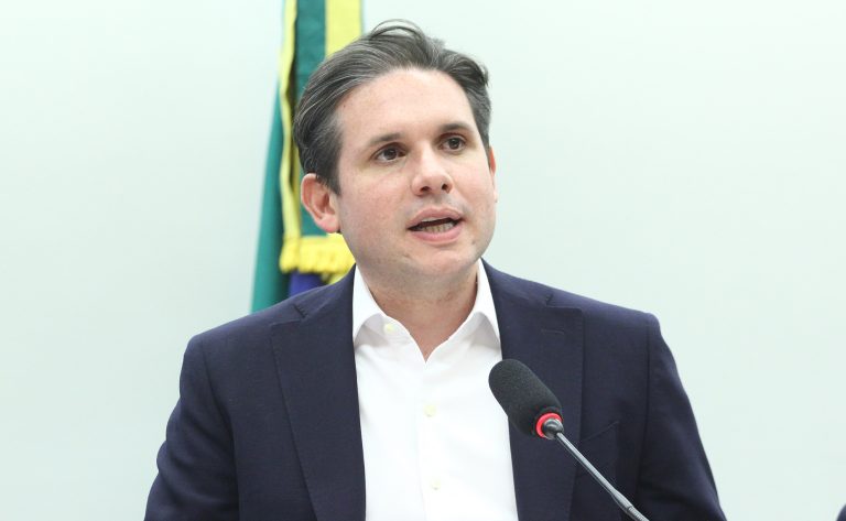 Câmara dos Deputados deve instalar comissão para discutir fim da escala 6×1