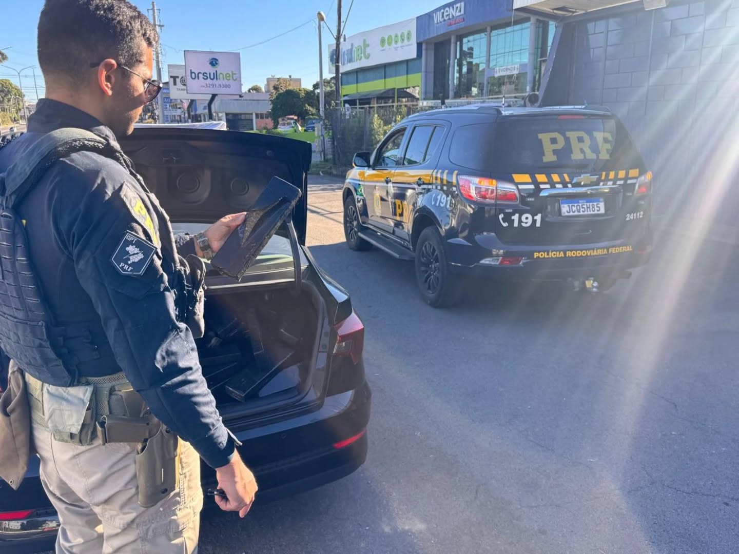 Homem de Uruguaiana é preso em operação da PRF com 280 quilos de maconha na Serra Gaúcha