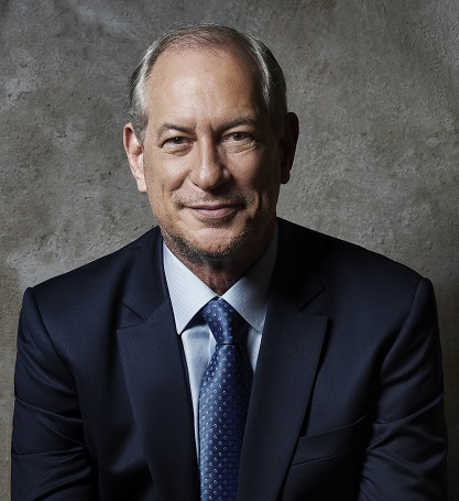Ciro Gomes anuncia que não disputará Presidência em 2026