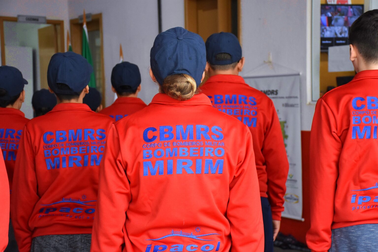 Corpo de Bombeiros alerta sobre projetos não autorizados envolvendo crianças e adolescentes