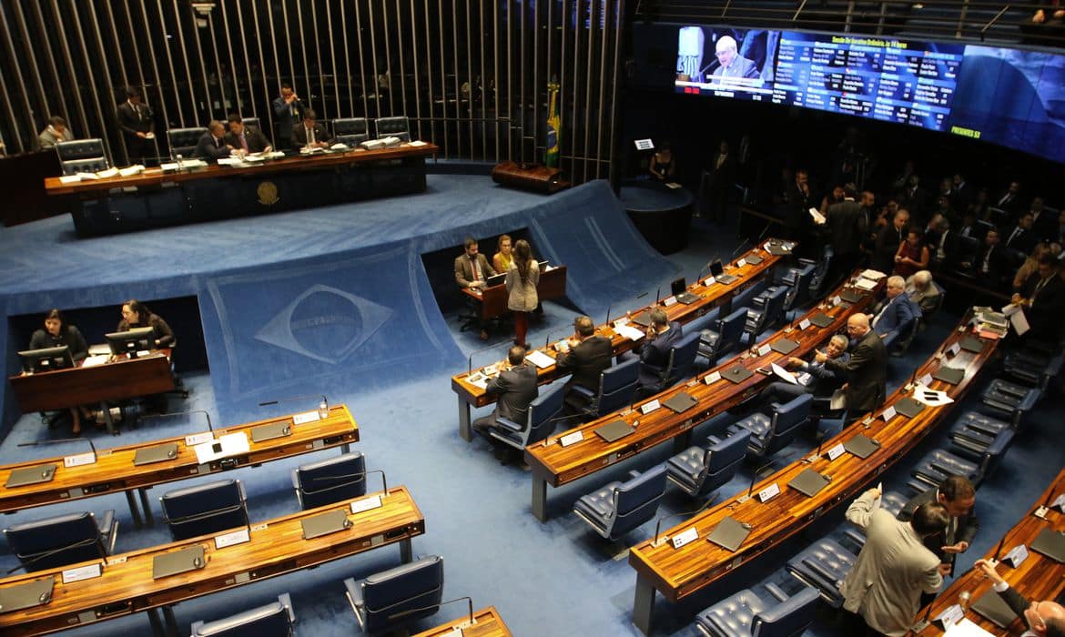 Câmara dos Deputados aprova texto-base da proposta que amplia imunidade tributária de igrejas
