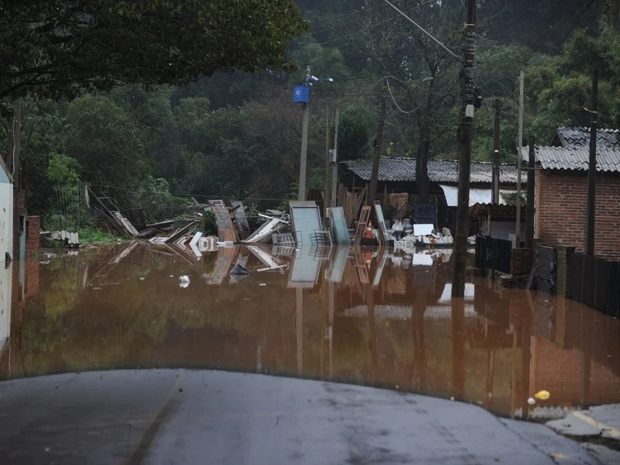 47 municípios do RS decretam situação de emergência após chuvas