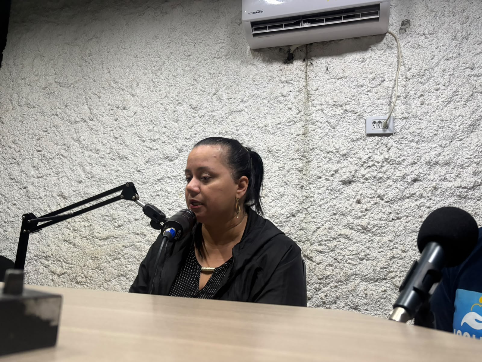 Em entrevista, Vânia Alves destaca desafios da inclusão e fortalece campanha pelo Lar Acolher