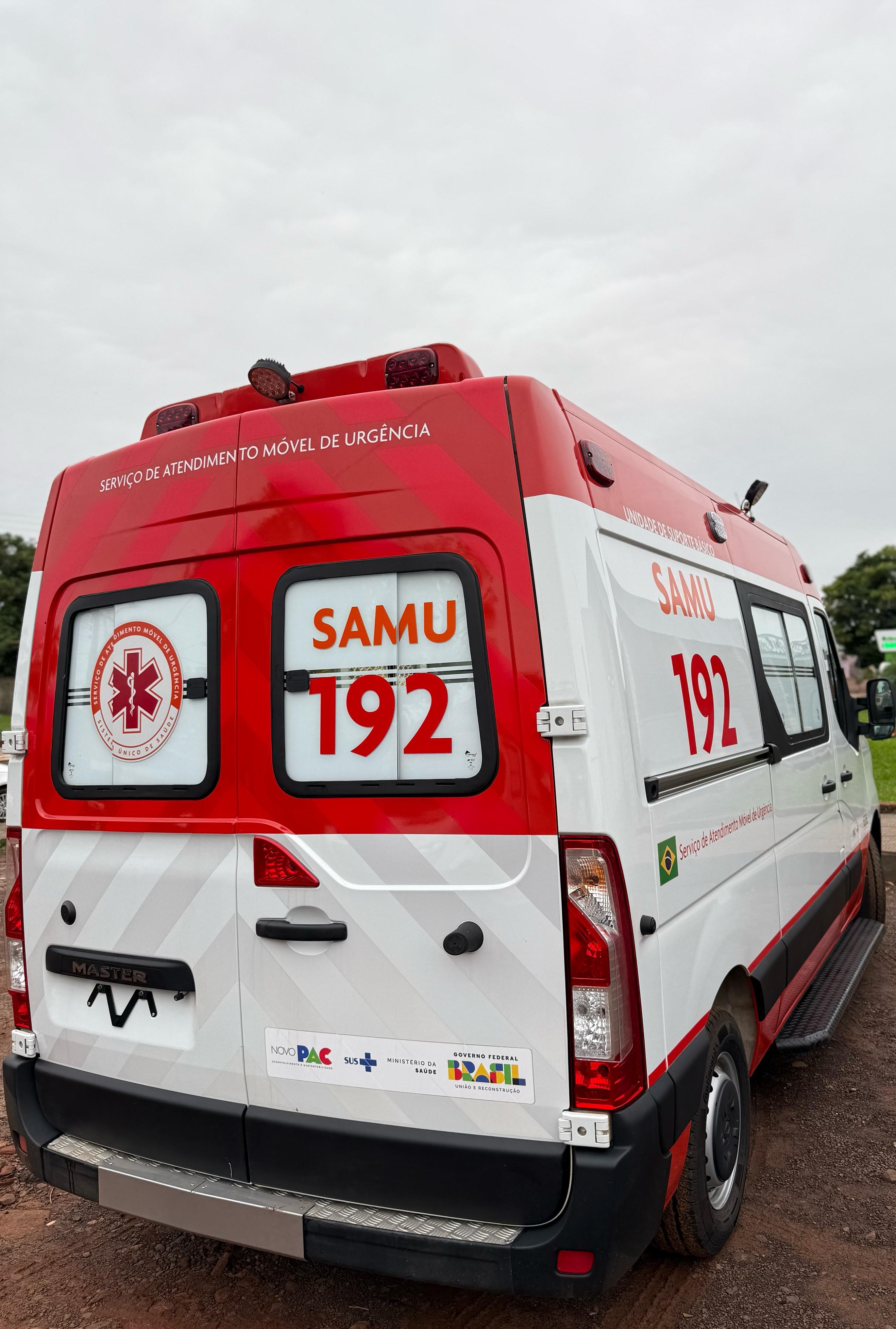 SAMU atende acidentes de trânsito, emergência clínica e ocorrência de morte  em São Borja