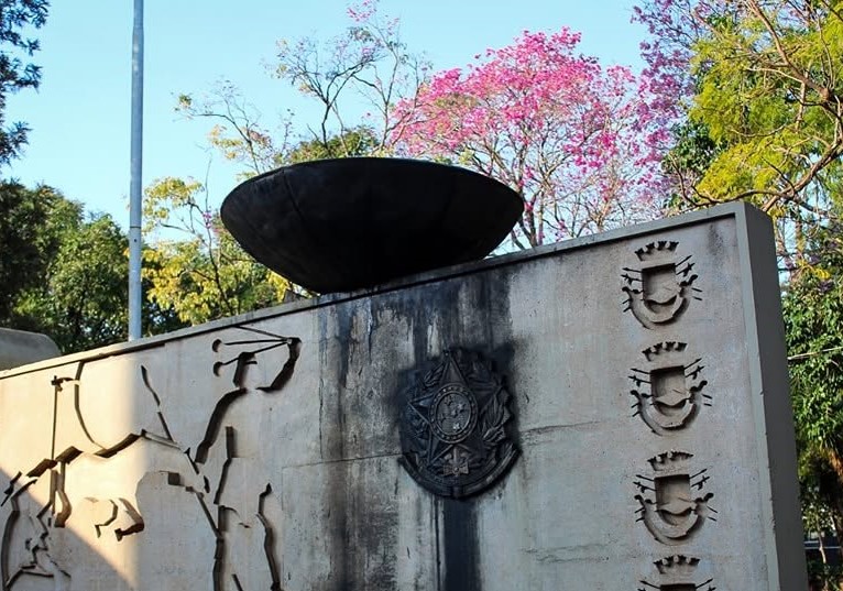 Trânsito será interrompido nesta terça-feira para chegada do Fogo Simbólico da Pátria