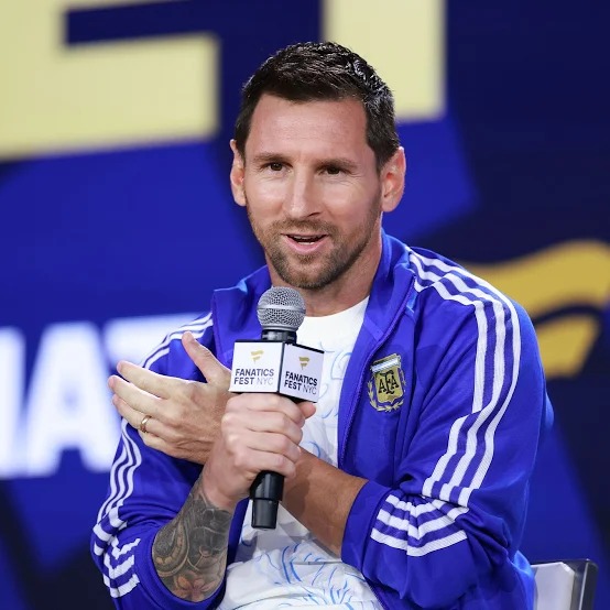 Messi anuncia despedida da Seleção Argentina após quase 20 anos