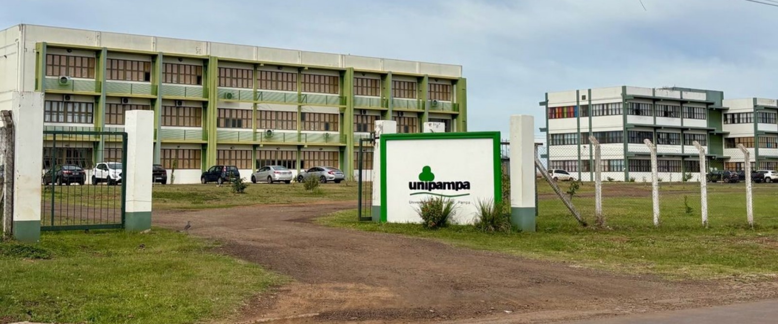 Unipampa São Borja lança livro sobre a história e o futuro do campus na Fronteira Oeste