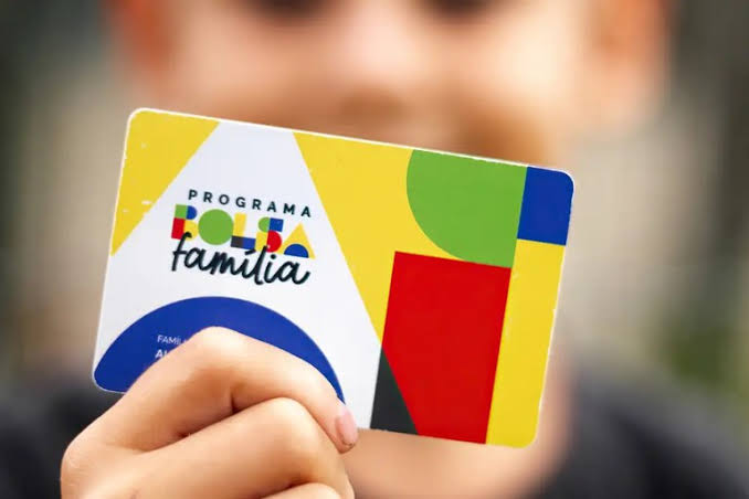 Bolsa Família terá reajuste e piso passará para R$ 691