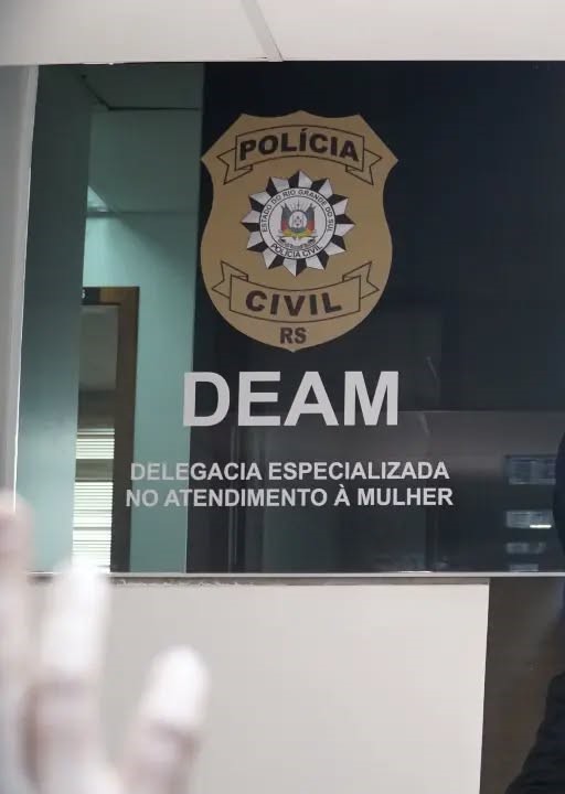 Adolescente de 14 anos é internado provisoriamente após tentativa de feminicídio contra a irmã em Santiago