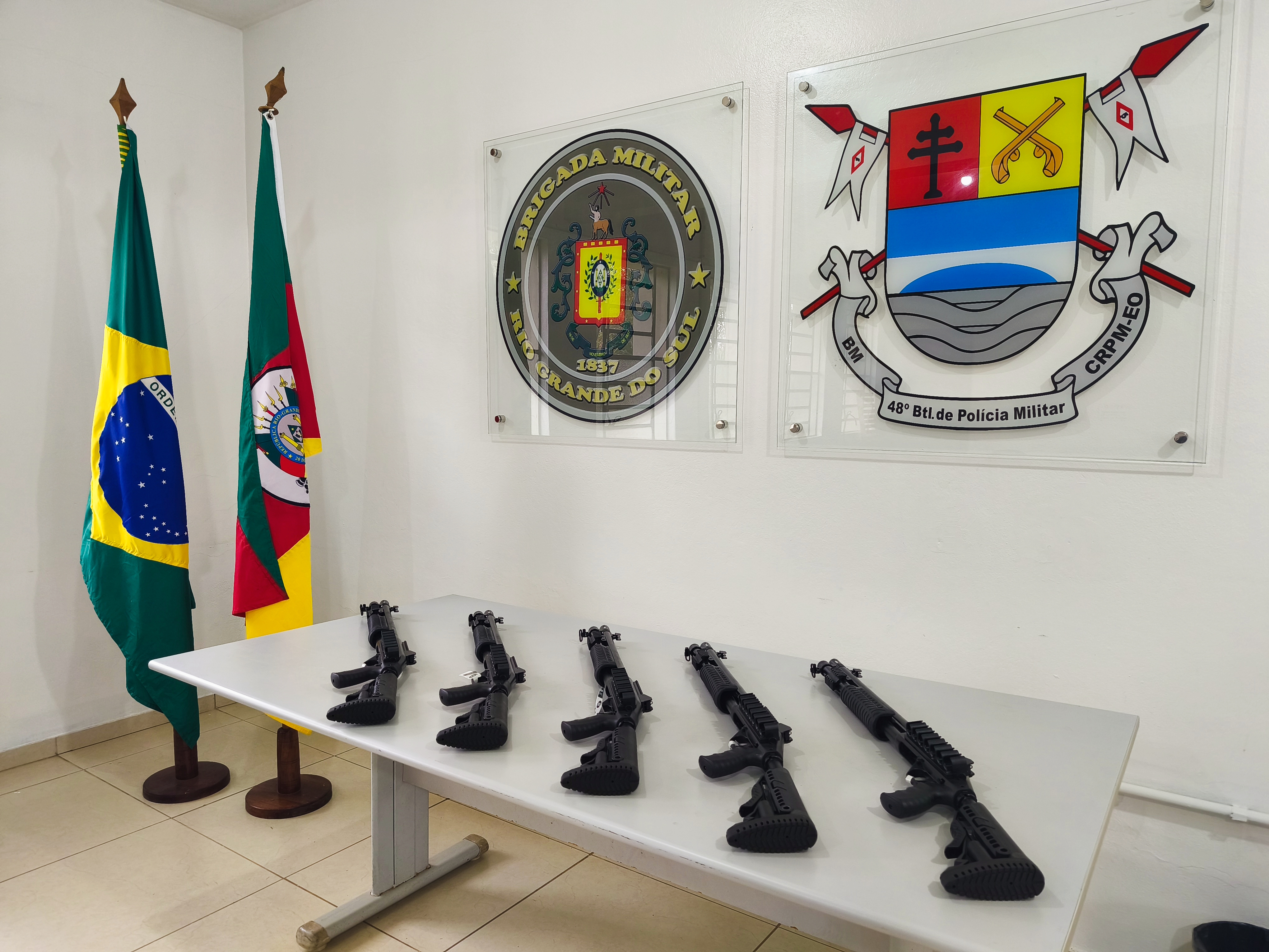 Brigada Militar de São Borja reforça armamento com aquisição de cinco espingardas